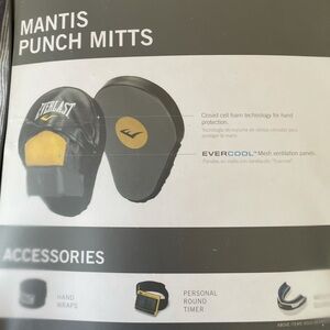 Punch Mitts for practice boxing